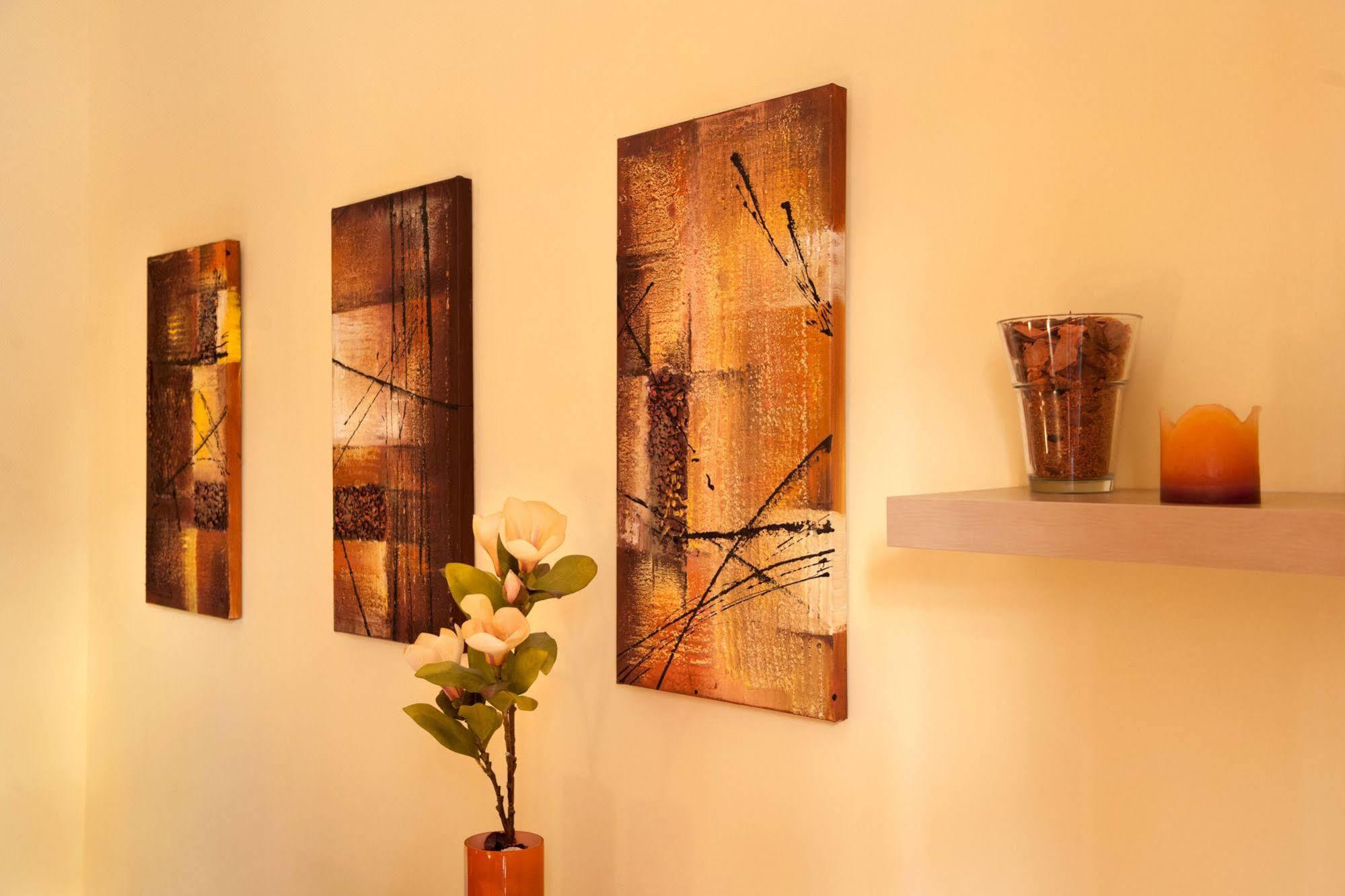 Interno 9 Gasthuis 2*